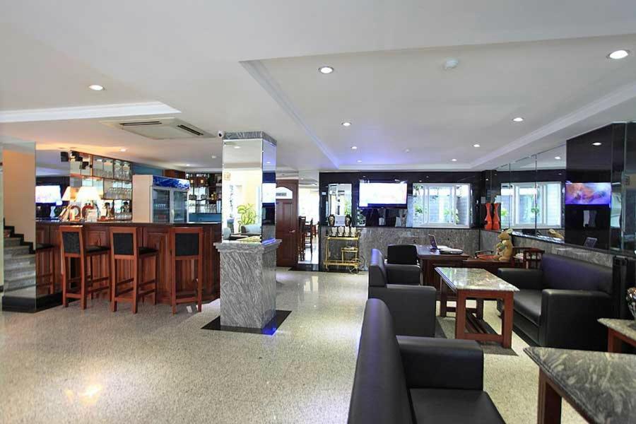 Opera Hotel Ho Chi Minh-staden Exteriör bild
